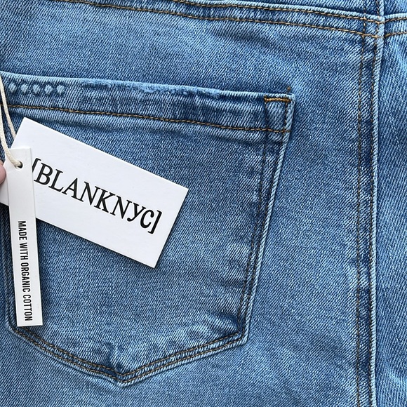 NWT BlankNYC The Varick Kick Flare jeans, medium wash, size 29in waist - Picture 9 of 14